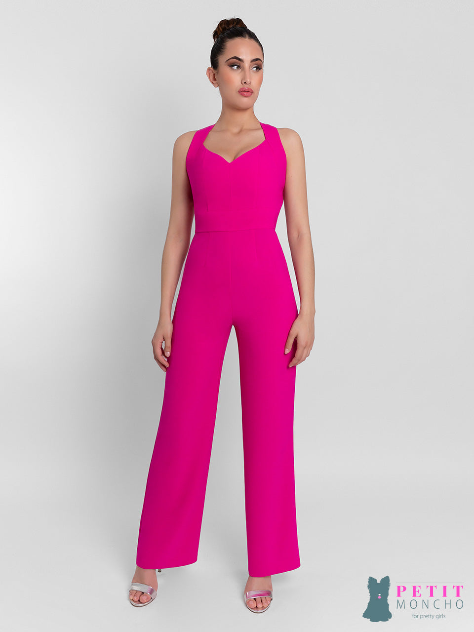 Mono largo de corte recto y escote corazón sin mangas