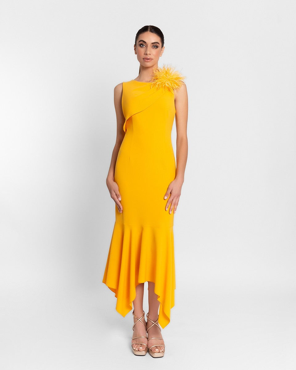 Vestido midi asimétrico de volantes con broche y escote redondo