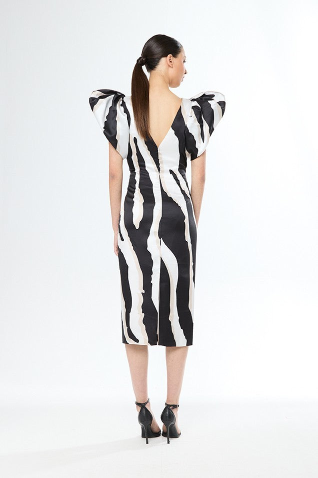 Vestido animal print de cuello redondo y manga corta de ángel