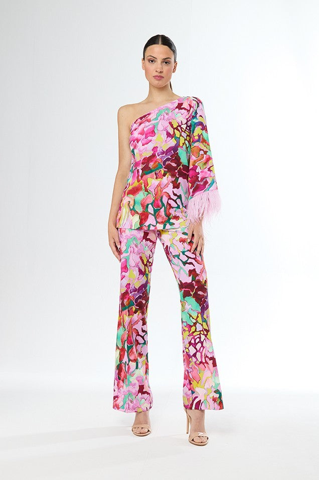 Conjunto de blusa asimétrica de una manga y pantalón largo estampado