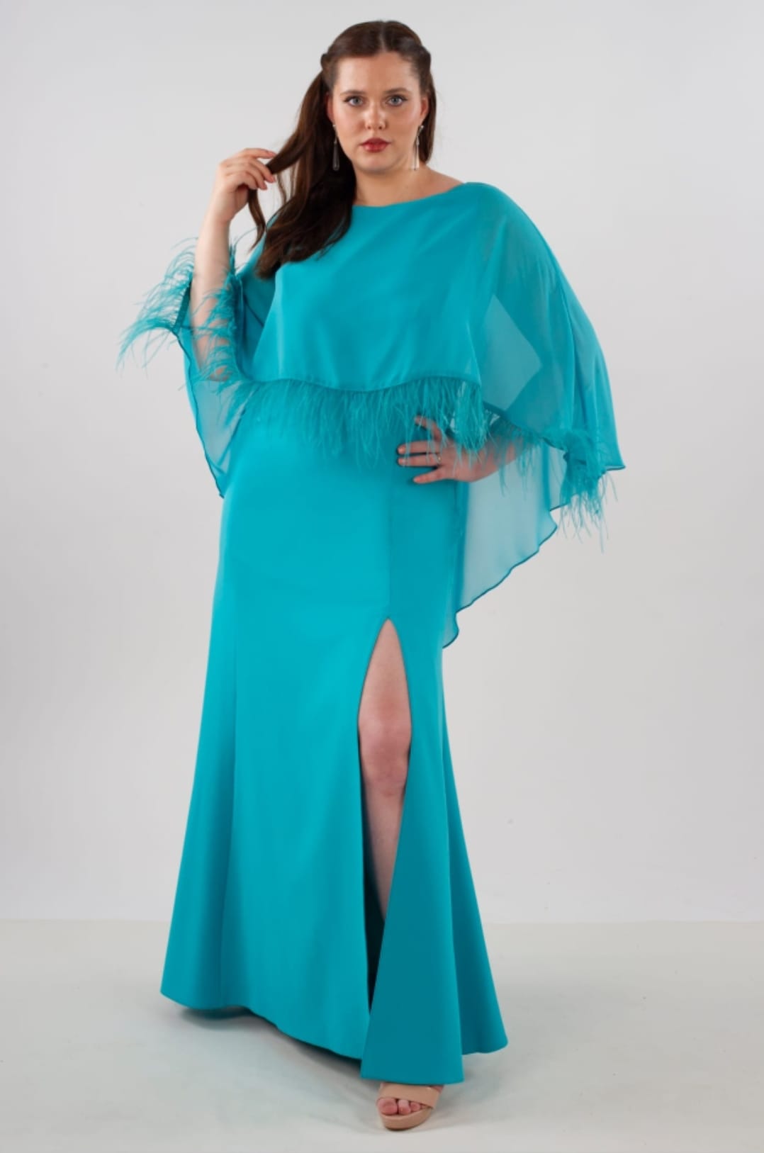 Vestido largo con capa flecos Mía Miró