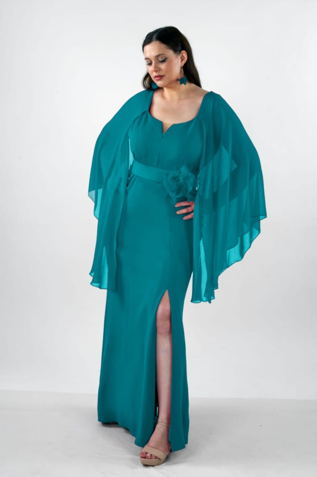 Vestido largo con capa Mía Miró