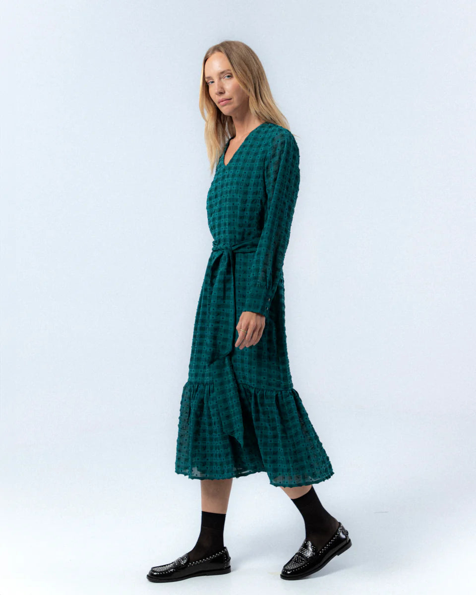 Vestido midi jackard de cuadros manga larga con escote en V y lazada