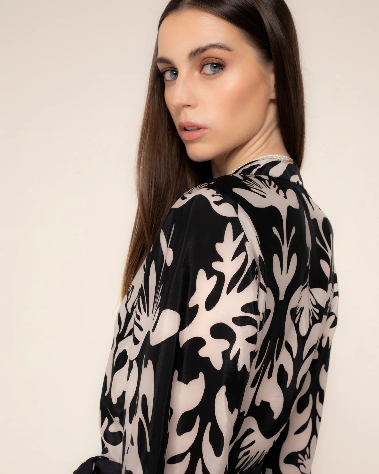 Vestido Satinado Largo Amara Niza