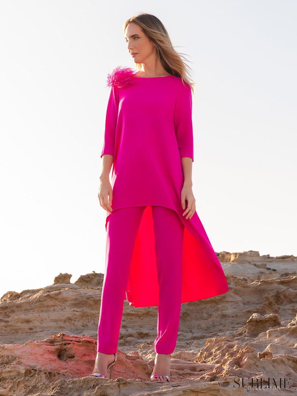 Conjunto de blusón asimétrica con broche y mana francesa y pantalón largo