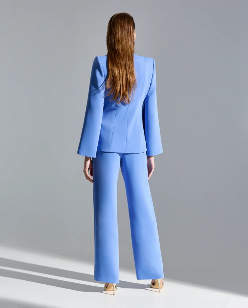 Conjunto chaqueta, top, cinturón y pantalón Sonia Peña