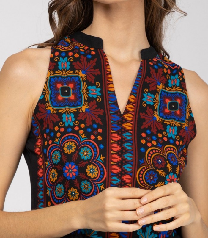 Embroidered printed dress with beads 